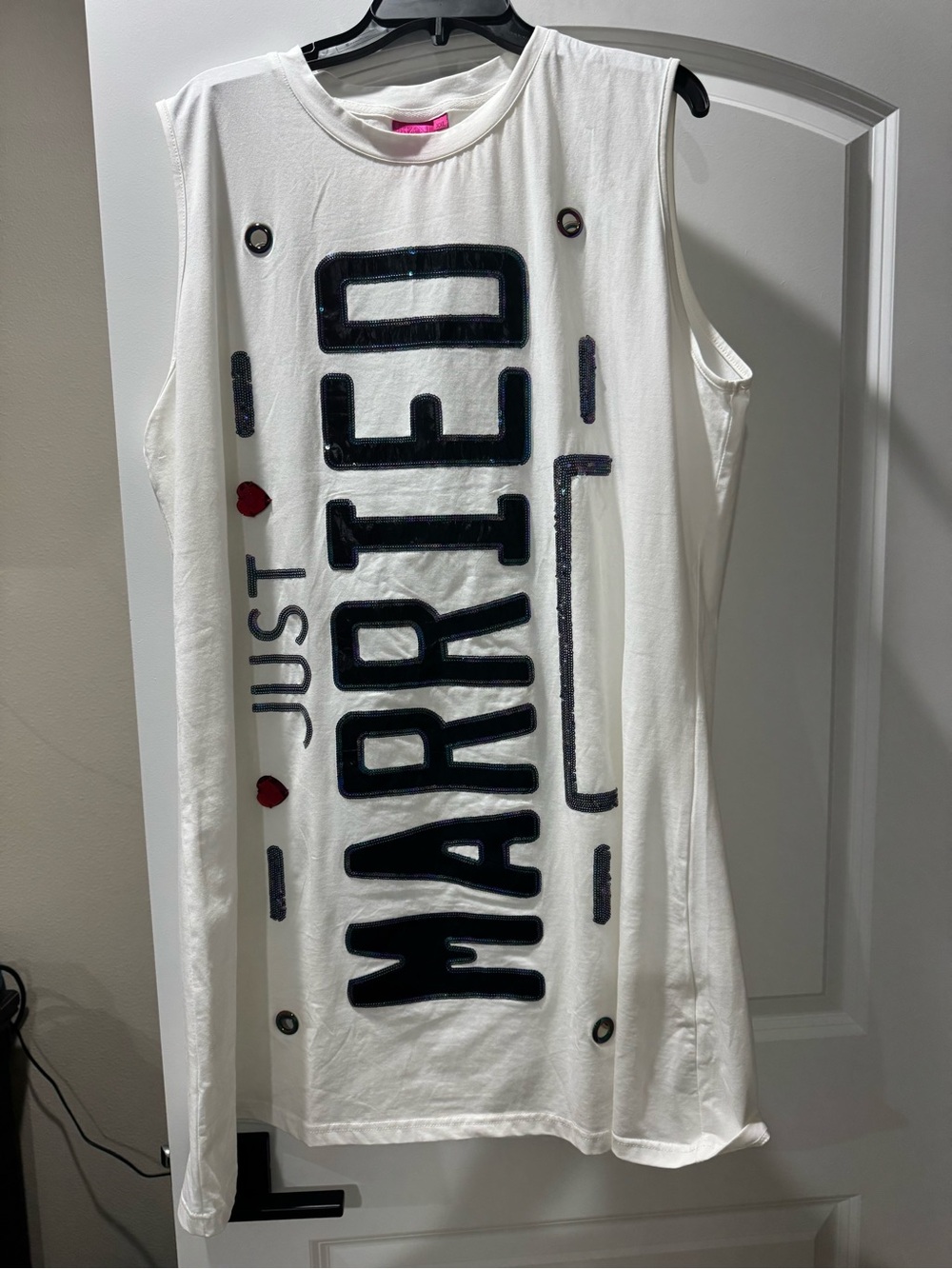 QOS just married dress